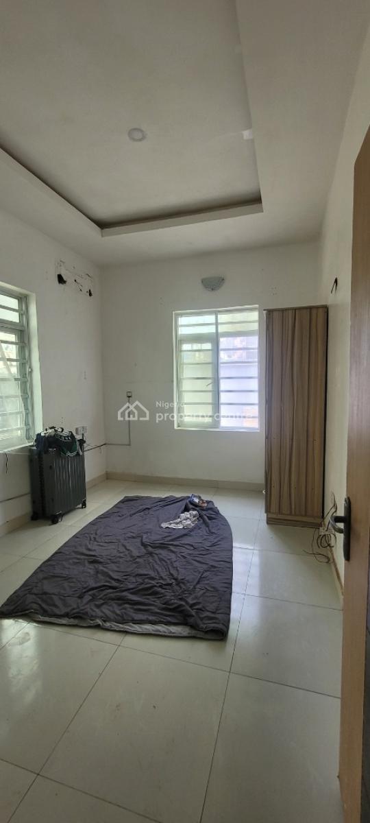 Spacious  2 Bedroom Flat, Sangotedo, Ajah, Lagos, Flat / Apartment for Rent