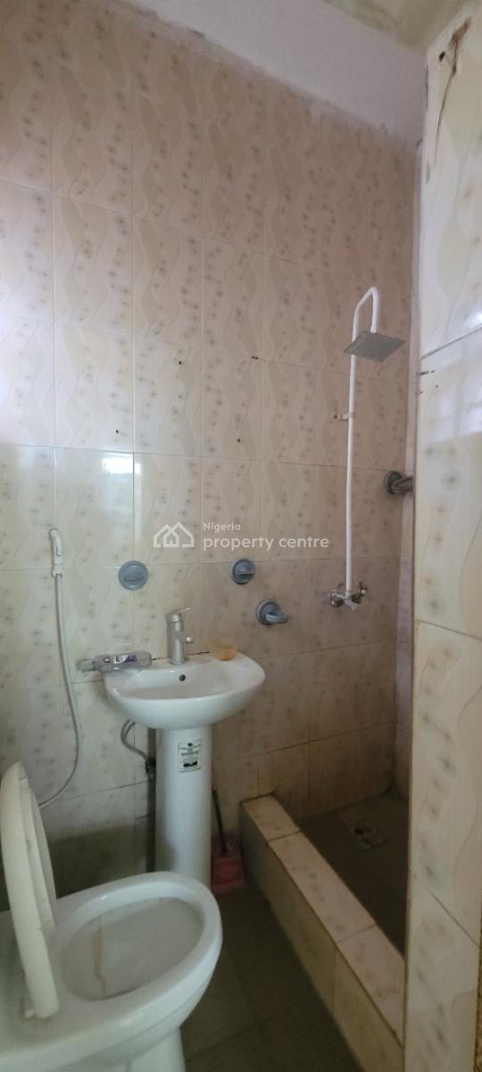 Spacious  2 Bedroom Flat, Sangotedo, Ajah, Lagos, Flat / Apartment for Rent