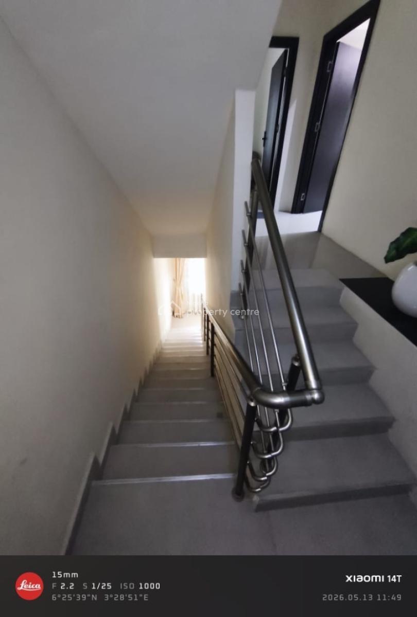 Luxury 5-bedroom Terrace, Edgewater Estate, Lekki Phase 1 (right Side), Lekki Phase 1, Lekki, Lagos, Semi-detached Duplex for Sale