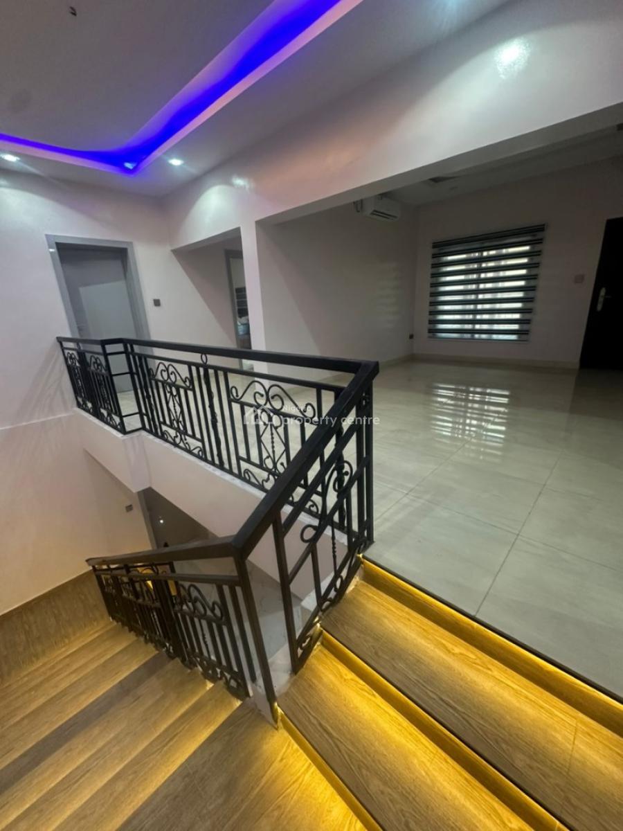 Luxury 5 Bedroom Semi-detached Duplex, Lekki Phase 1, Lekki, Lagos, Detached Duplex for Rent
