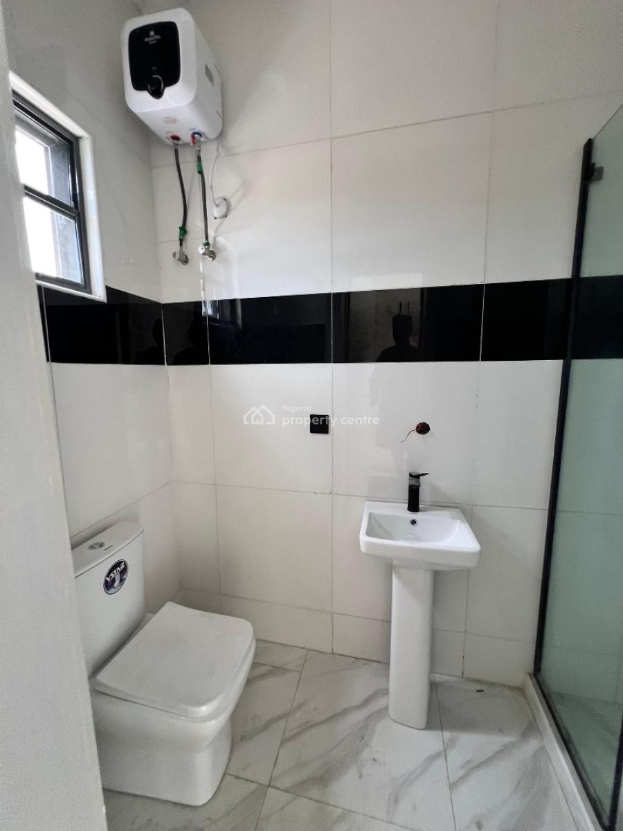 Pristine 2 Bedroom Apartment with Pool & Gym, Ikate, Lekki, Lagos, Flat / Apartment for Sale