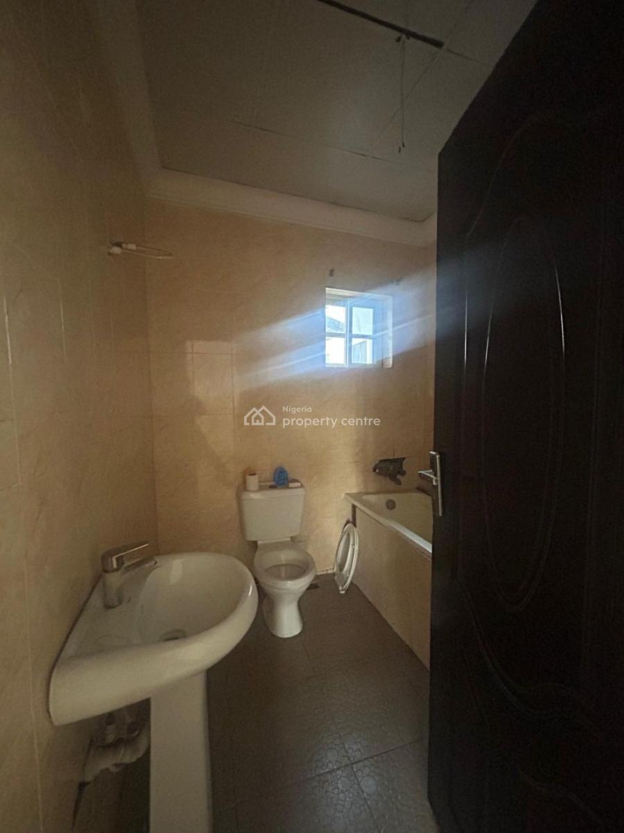 5 Bedroom House, Off Admiralty Road, Lekki Phase 1, Lekki, Lagos, Semi-detached Duplex for Rent