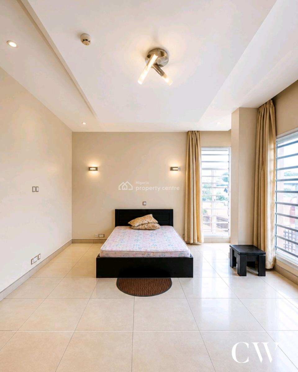 New Listing  3 Bedroom Apartment, Ikoyi, Lagos, Flat / Apartment for Rent