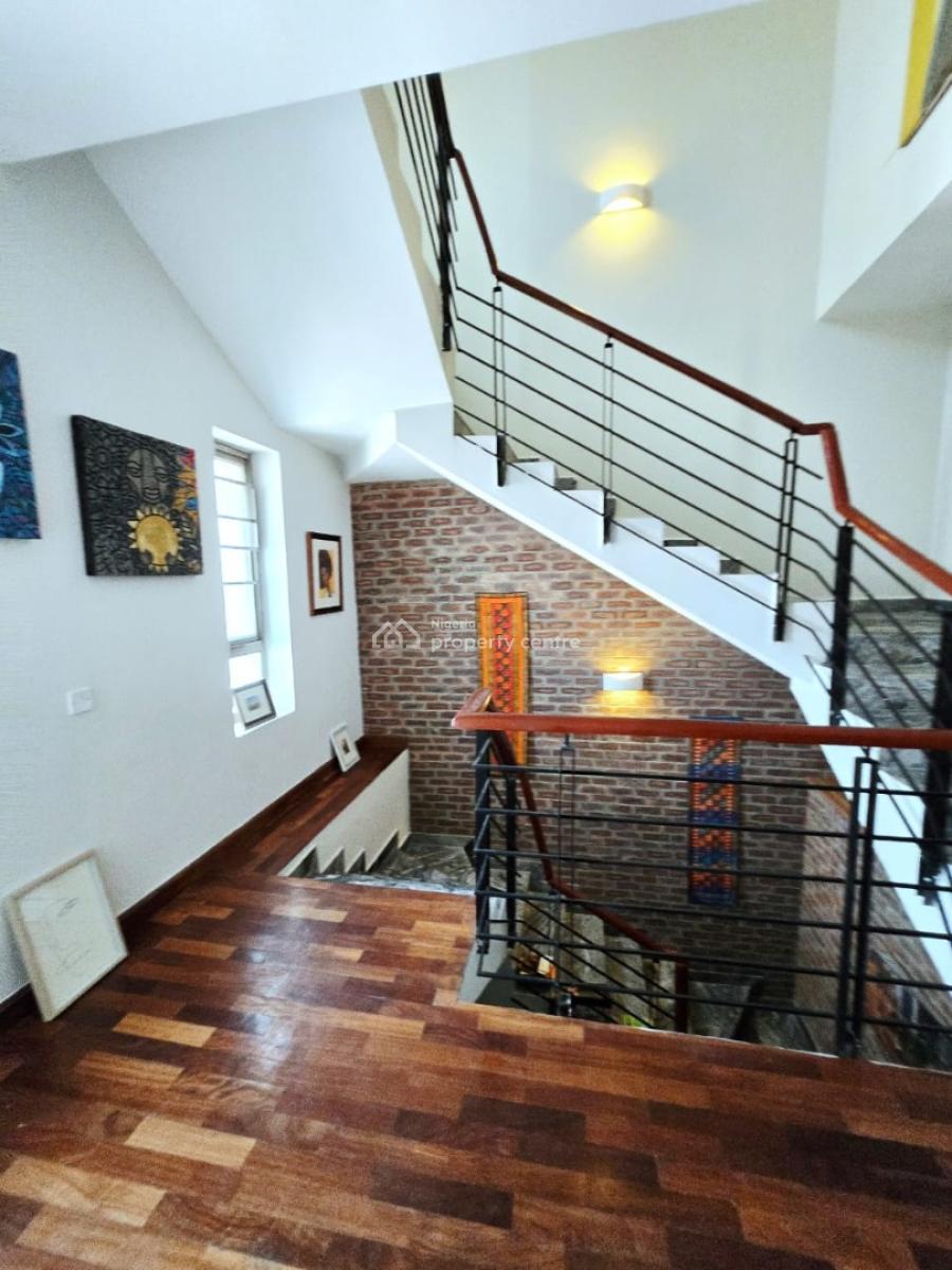Well Maintained 4 Bedroom Office Space Duplex, Lekki Phase 1, Lekki, Lagos, Office Space for Rent
