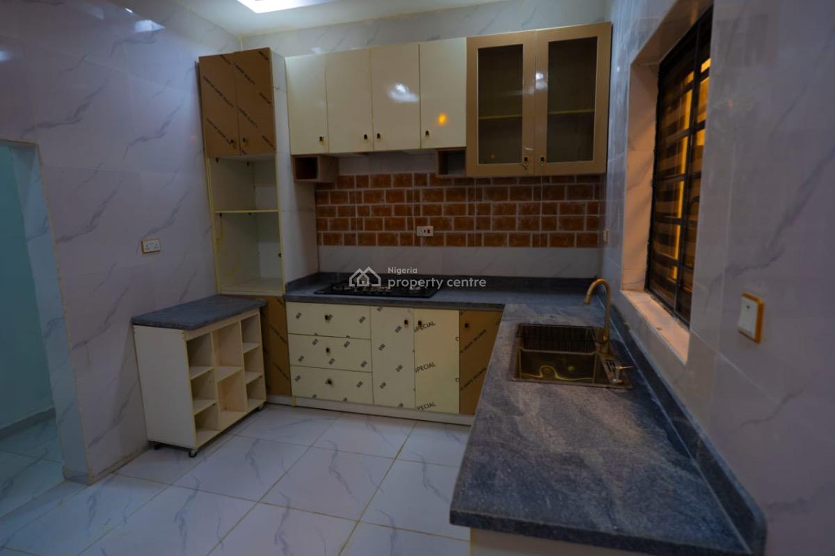 Luxury 2 -bedroom Smart Terrace, Orchid Road, Lekki Expressway, Lekki, Lagos, Terraced Duplex for Sale