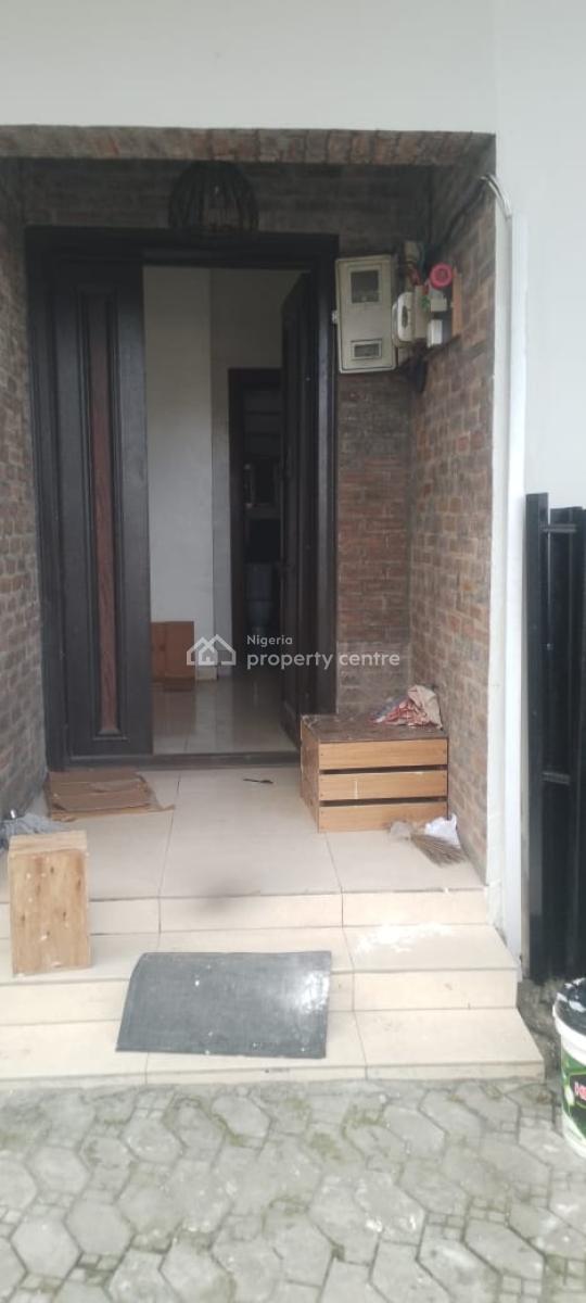 3 Bedrooms Semi Detached Duplex with a Bq and Milkano Generator, Lekki Phase 1, Lekki, Lagos, Semi-detached Duplex for Rent