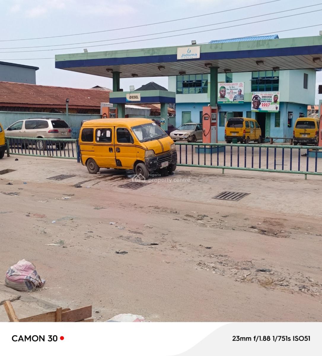 Investors Delight 6 Pump Filling Station, Itire Rd, Mushin, Lagos, Commercial Property for Sale