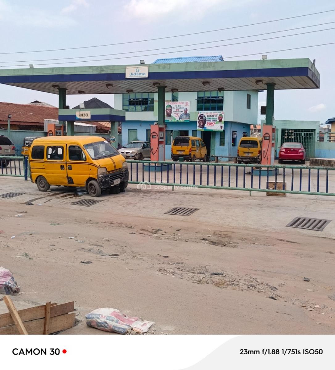 Investors Delight 6 Pump Filling Station, Itire Rd, Mushin, Lagos, Commercial Property for Sale