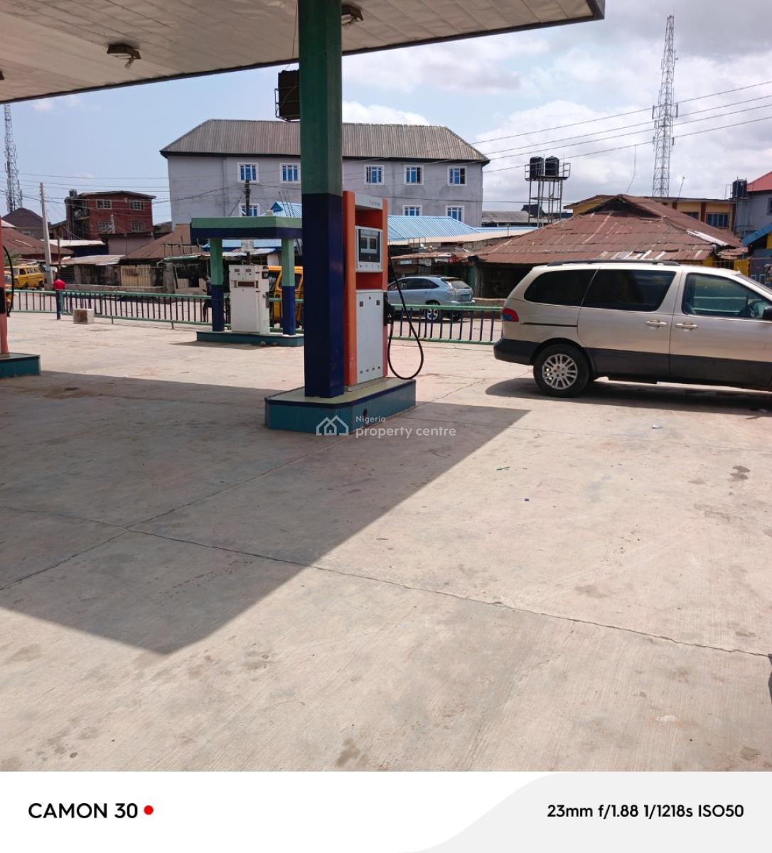 Investors Delight 6 Pump Filling Station, Itire Rd, Mushin, Lagos, Commercial Property for Sale