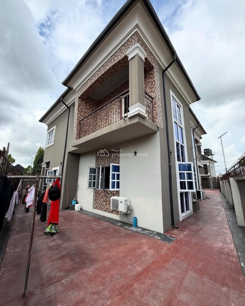6 Bedroom Duplex on 600sqm Plots of Land, Farm Road 2, Eliozu, Port Harcourt, Rivers, Detached Duplex for Sale