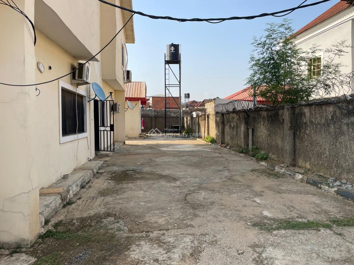 Specious 4 Bedrooms Semi Detached Duplex with 1 Bedroom Bq., 1st Avenue, Gwarinpa, Abuja, Semi-detached Duplex for Sale