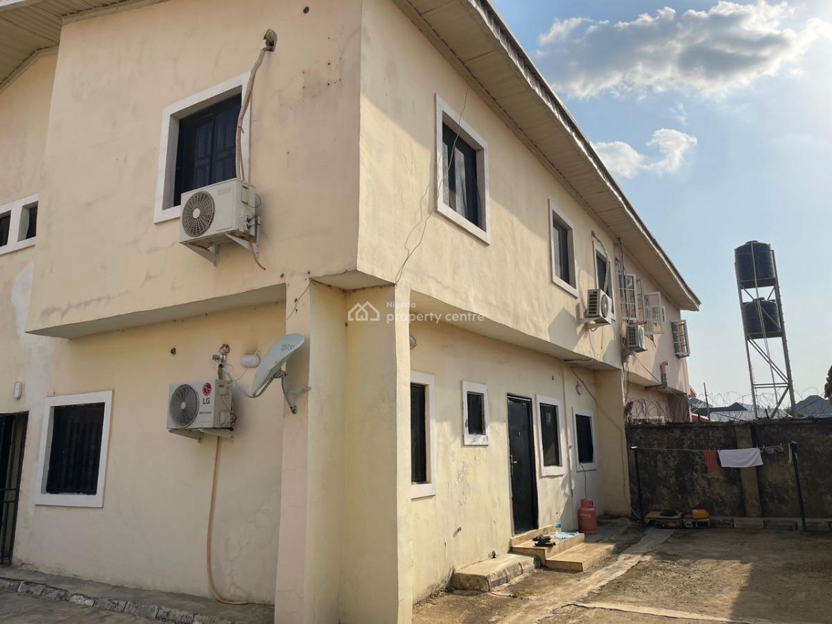 Specious 4 Bedrooms Semi Detached Duplex with 1 Bedroom Bq., 1st Avenue, Gwarinpa, Abuja, Semi-detached Duplex for Sale
