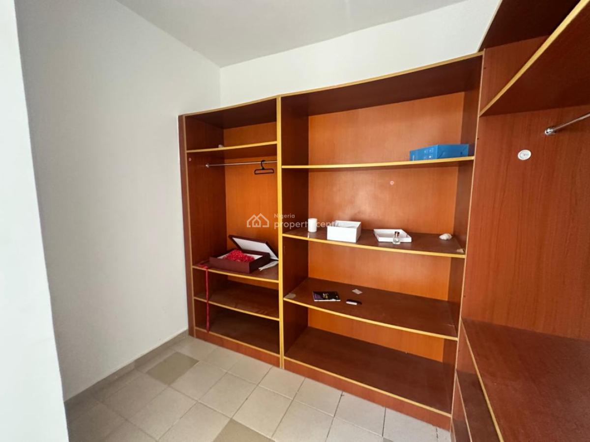 Direct- 3 Bedroom Apartment with Bq, Prime Water Gardens 2, Ikate Elegushi, Lekki, Lagos, Flat / Apartment for Rent