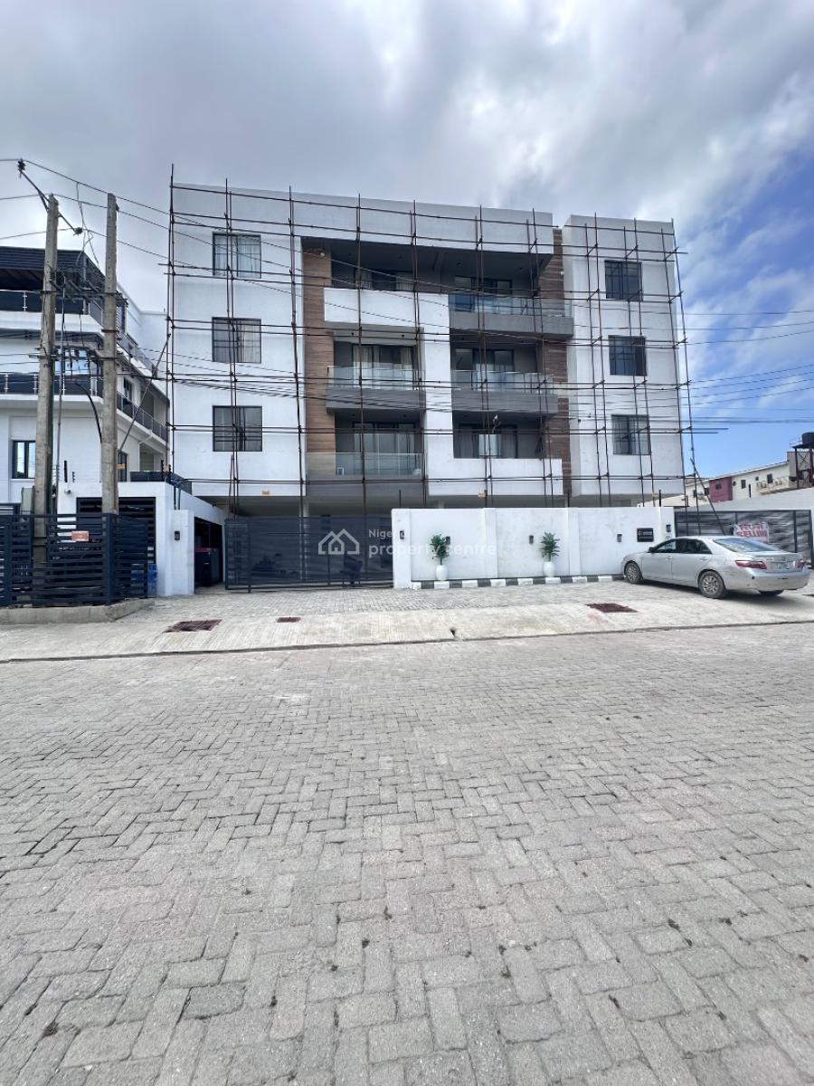 Beautiful 1 Bedroom Apartment with Pool and Gym, Lekki Right, Lekki Phase 1, Lekki, Lagos, Flat / Apartment for Sale