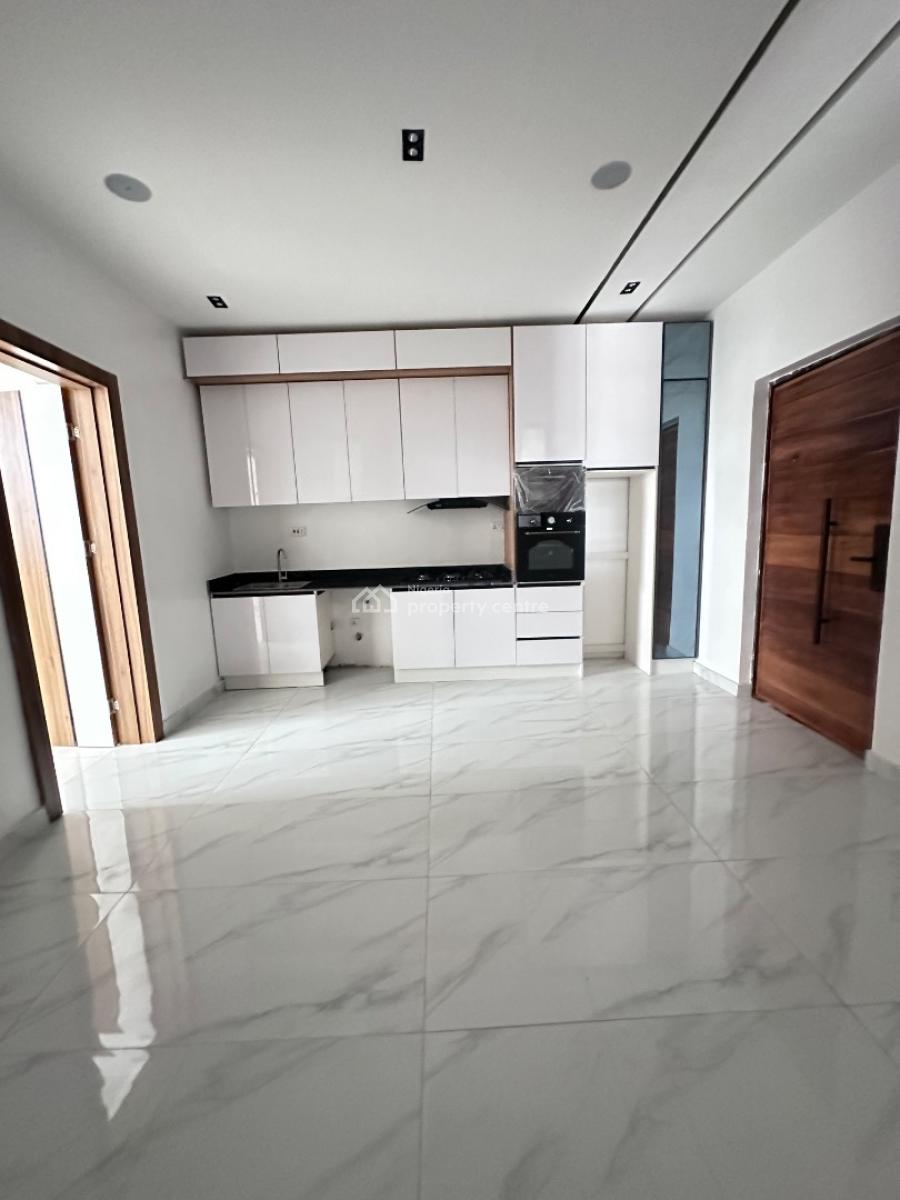 Beautiful 1 Bedroom Apartment with Pool and Gym, Lekki Right, Lekki Phase 1, Lekki, Lagos, Flat / Apartment for Sale