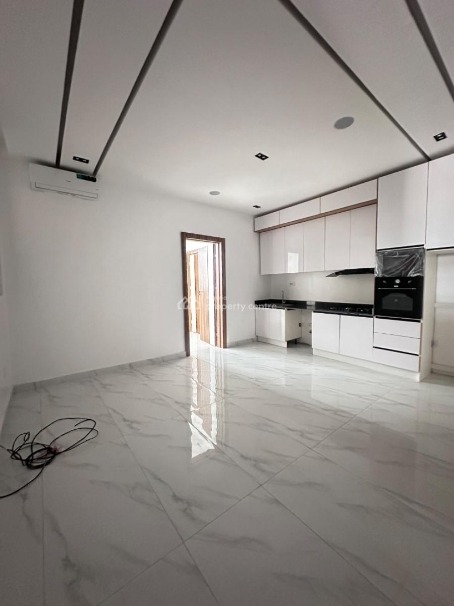Beautiful 1 Bedroom Apartment with Pool and Gym, Lekki Right, Lekki Phase 1, Lekki, Lagos, Flat / Apartment for Sale