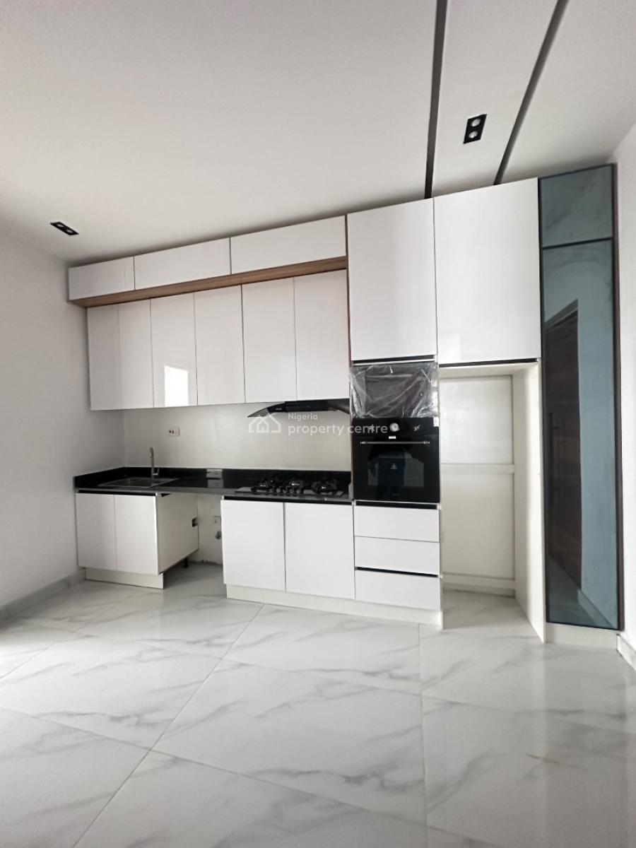 Beautiful 1 Bedroom Apartment with Pool and Gym, Lekki Right, Lekki Phase 1, Lekki, Lagos, Flat / Apartment for Sale