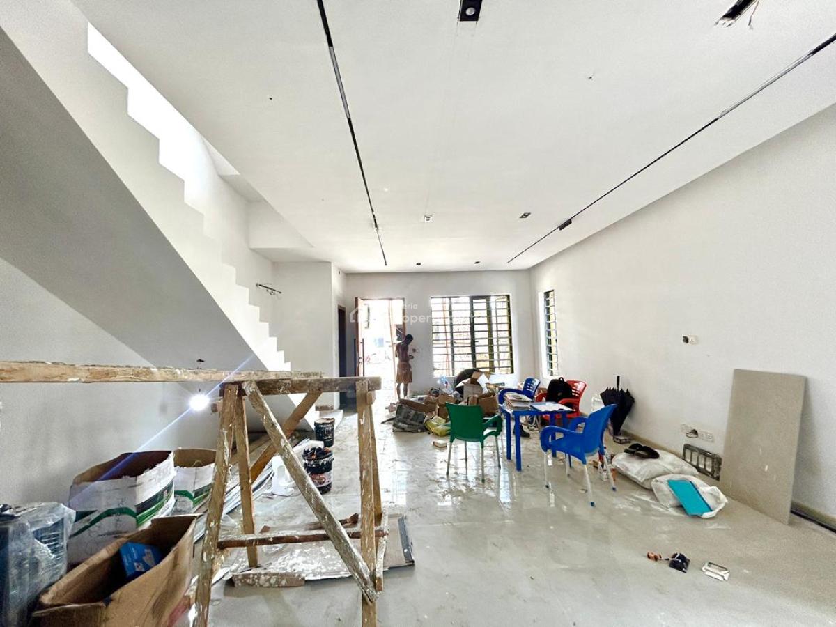 3 Bedroom Apartments in Lekki Phase 1, Lekki Phase 1, Lekki, Lagos, Flat / Apartment for Sale