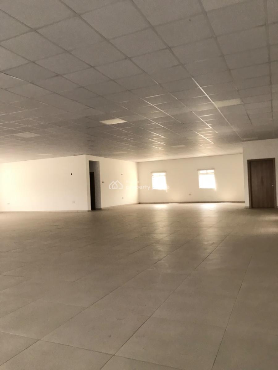 Spacious Office Space, Kosofe Bus Stop, Ketu, Ikorodu Road, Lagos, Ketu, Lagos, Office Space for Rent