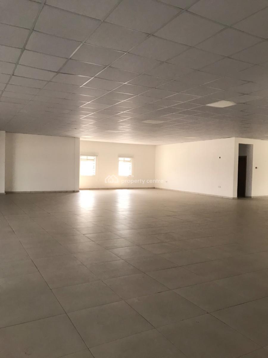 Spacious Office Space, Kosofe Bus Stop, Ketu, Ikorodu Road, Lagos, Ketu, Lagos, Office Space for Rent