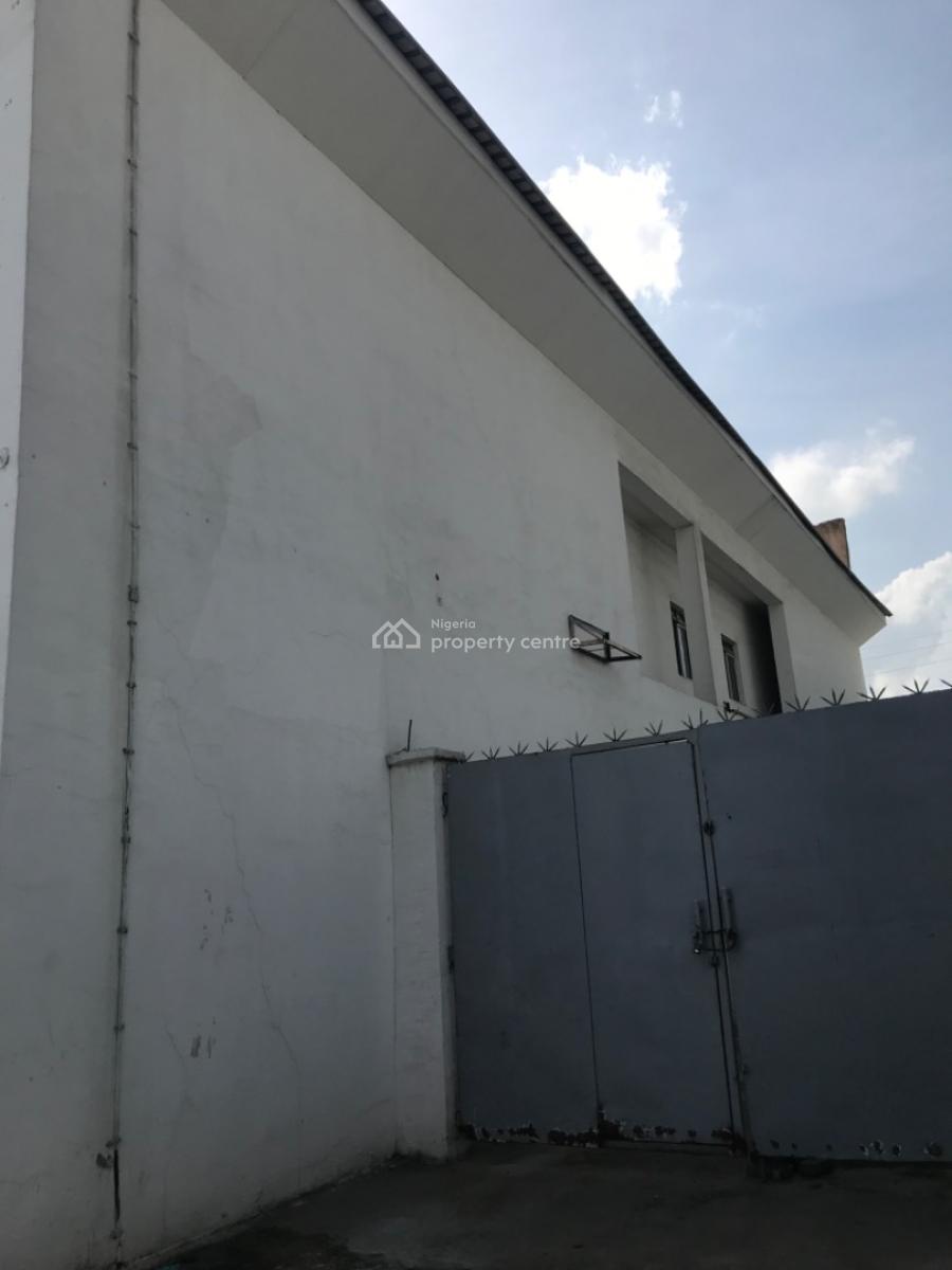Spacious Office Space, Kosofe Bus Stop, Ketu, Ikorodu Road, Lagos, Ketu, Lagos, Office Space for Rent