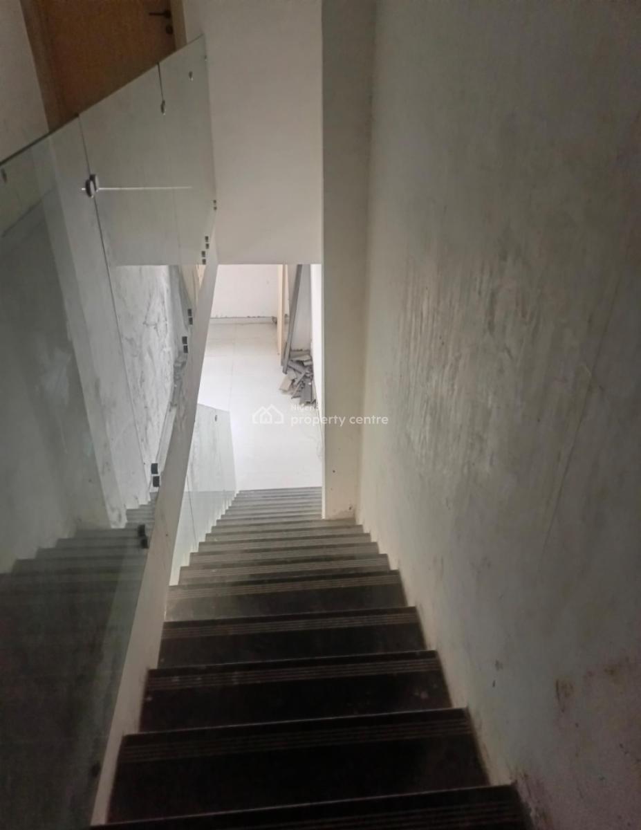 Elegant Newly Built 2 Bedroom Maisonette in a Secure Estate, Lekki Phase 1, Lekki, Lagos, Flat / Apartment for Sale