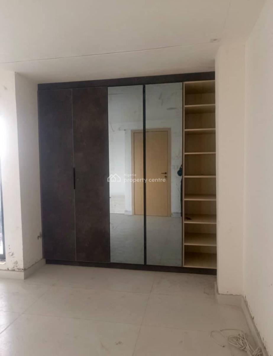 Elegant Newly Built 2 Bedroom Maisonette in a Secure Estate, Lekki Phase 1, Lekki, Lagos, Flat / Apartment for Sale
