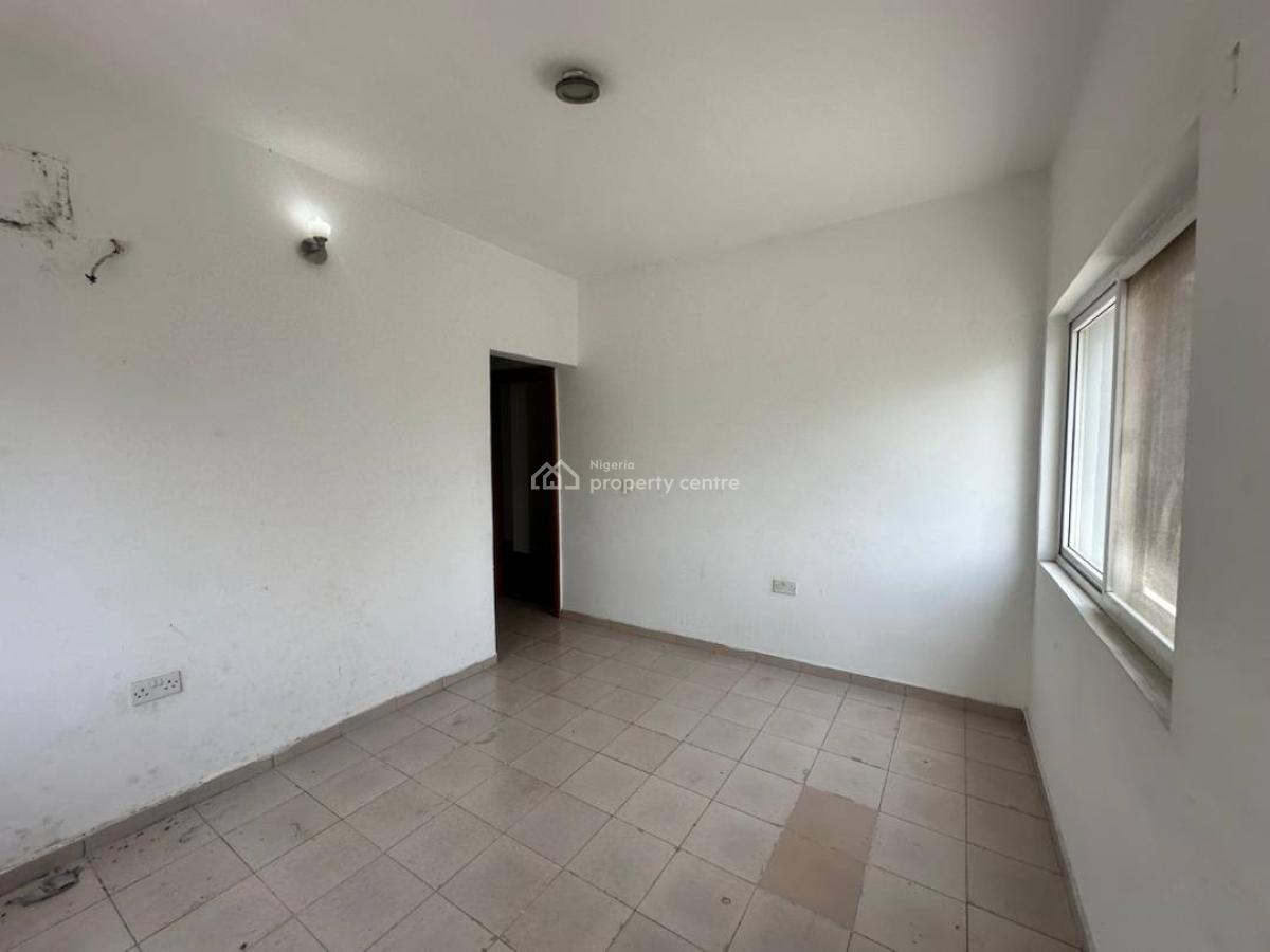 3 Bedroom Apartment with Bq on The 4th Floor, Primewaterview Garden Estate, Off Freedom Way, Lekki Phase 1, Lekki, Lagos, Flat / Apartment for Sale