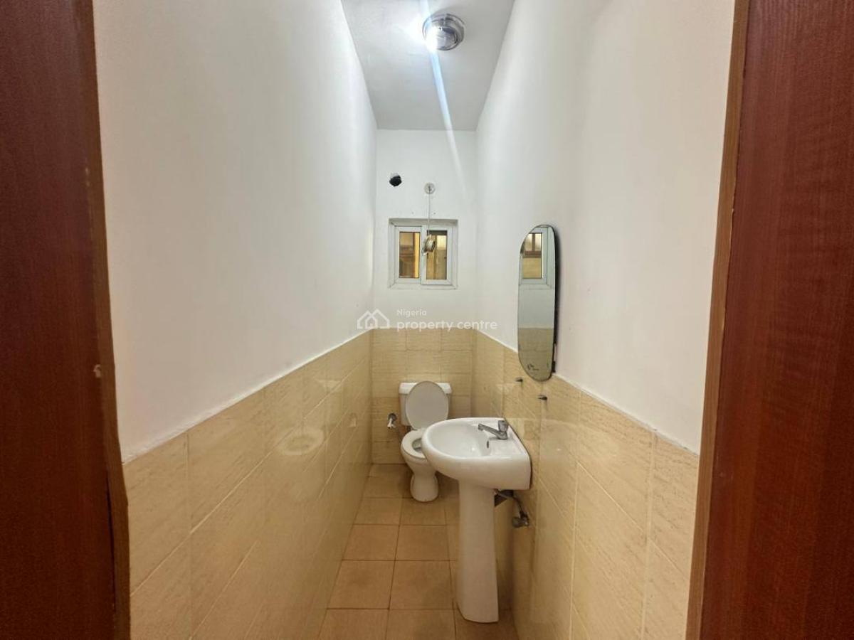 3 Bedroom Apartment with Bq on The 4th Floor, Primewaterview Garden Estate, Off Freedom Way, Lekki Phase 1, Lekki, Lagos, Flat / Apartment for Sale