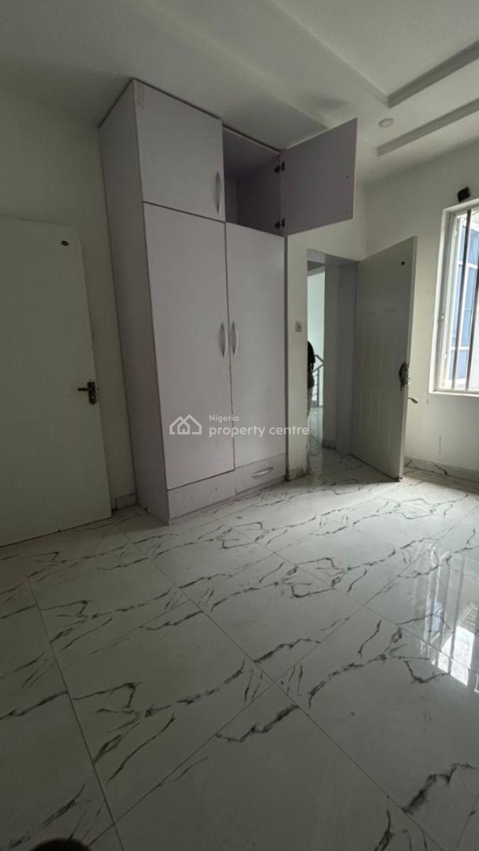 4 Bedroom Semi Detached  9 Million, Ajah, Lagos, Semi-detached Duplex for Rent
