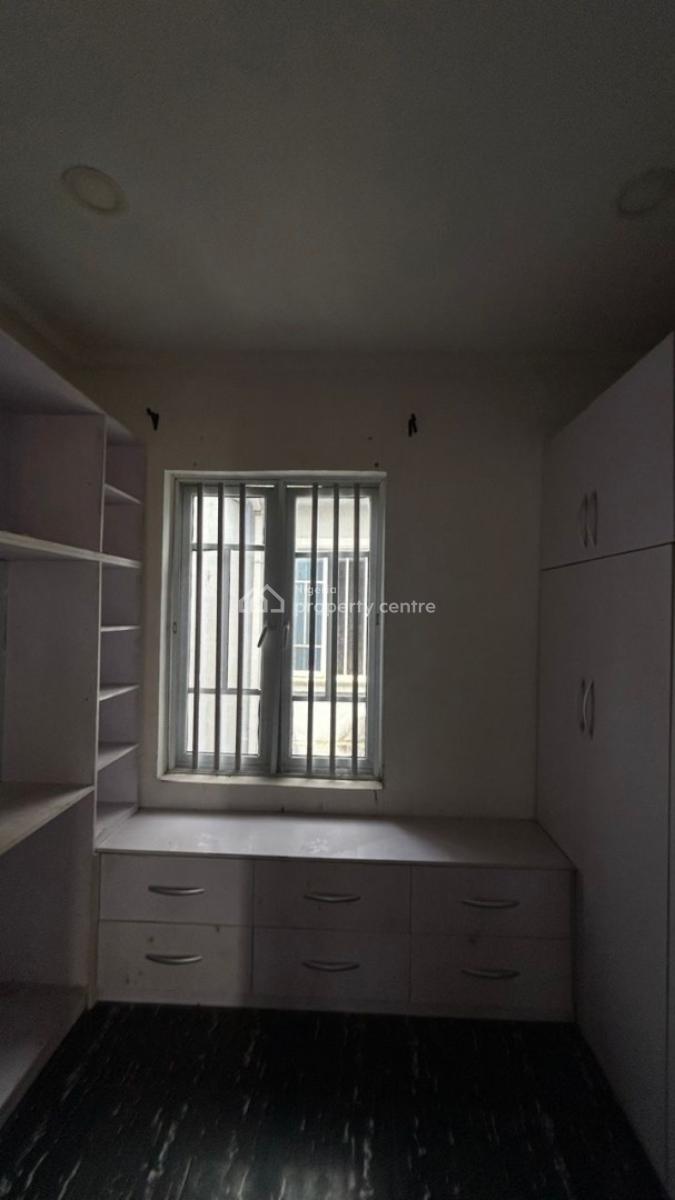 4 Bedroom Semi Detached  9 Million, Ajah, Lagos, Semi-detached Duplex for Rent