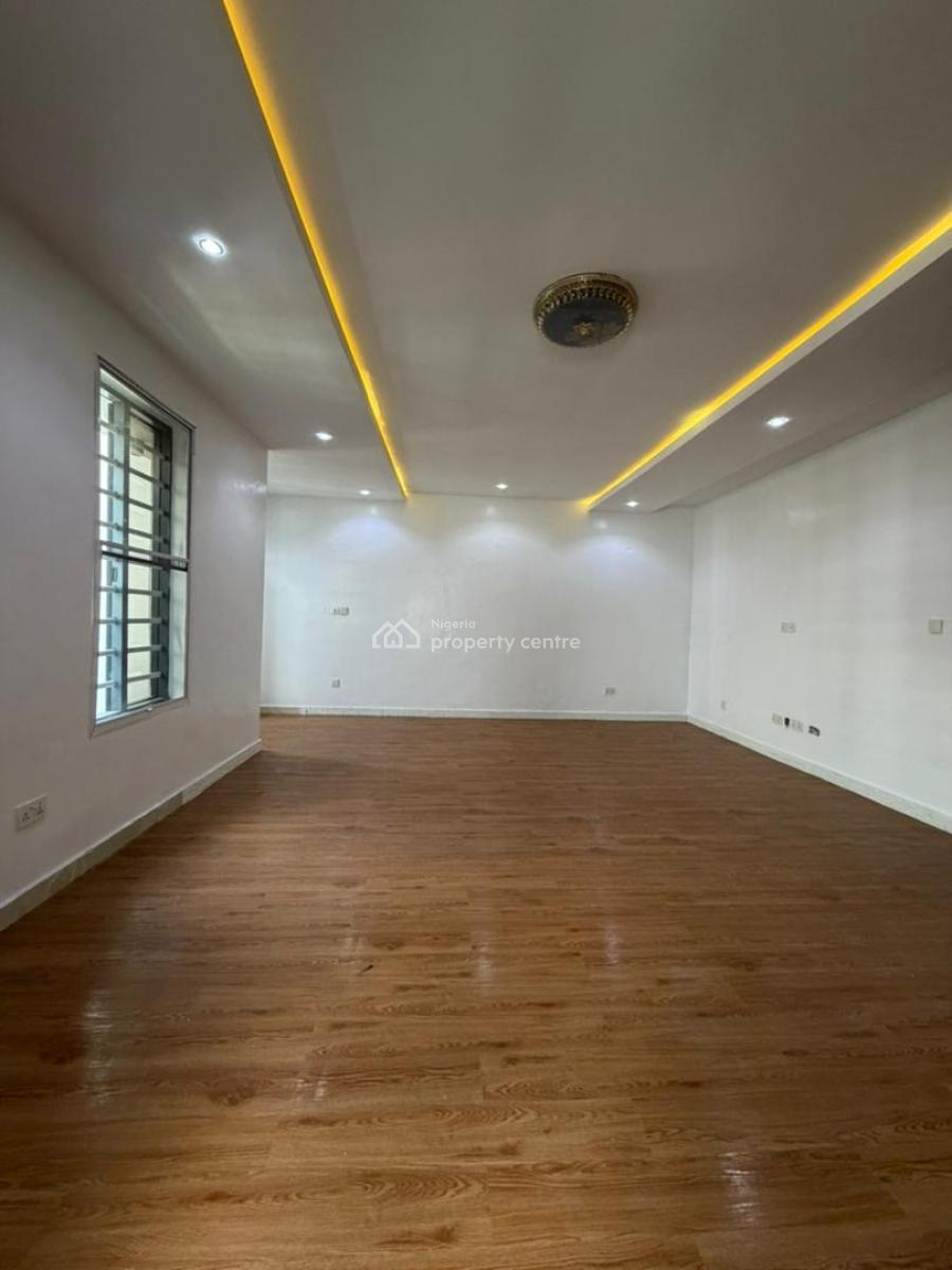 5-bed Semi Detached with Bq, Lekki Phase 1, Lekki, Lagos, Semi-detached Duplex for Rent