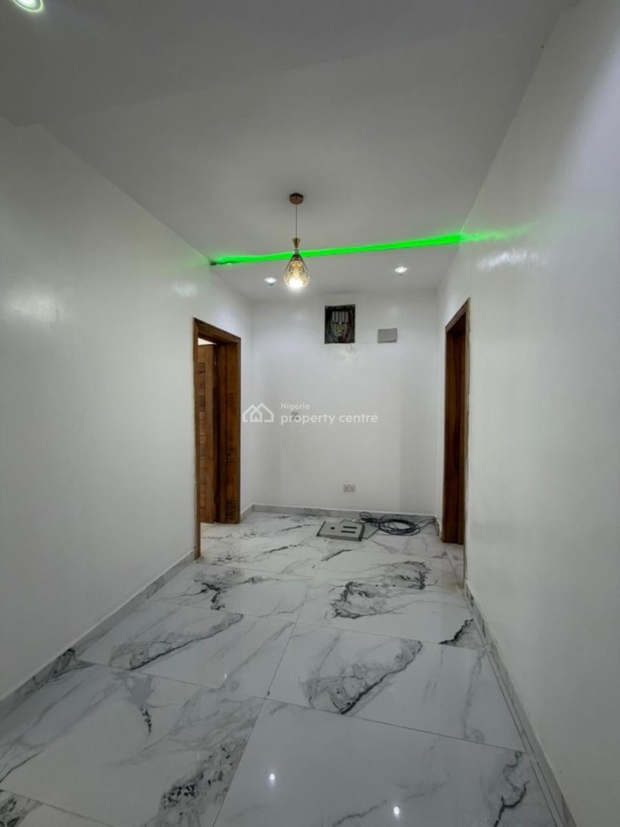 5-bed Semi Detached with Bq, Lekki Phase 1, Lekki, Lagos, Semi-detached Duplex for Rent