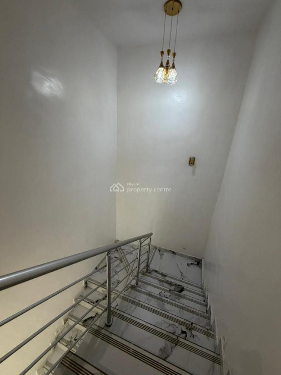 5-bed Semi Detached with Bq, Lekki Phase 1, Lekki, Lagos, Semi-detached Duplex for Rent
