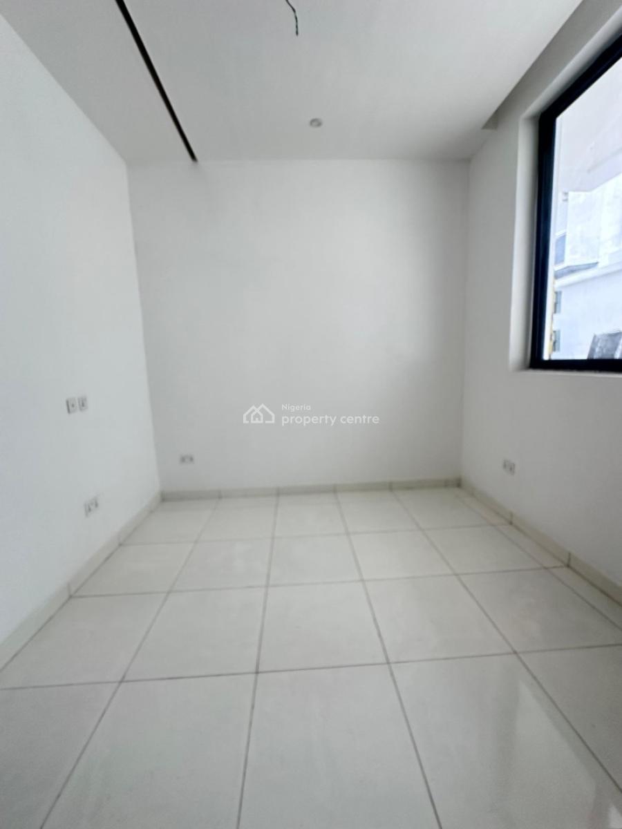 Neatly Finished 1bedroom Apartment with Pool ,gym&elevator I, Lekki Phase One ,lekki ,lagos ,nigeria, Lekki Phase 1, Lekki, Lagos, Mini Flat (room and Parlour) for Sale