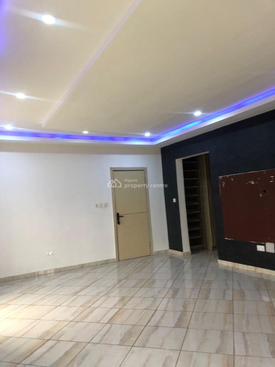 4bedroom Semi Detached and a Bq, Agungi Lekki, Lekki, Lagos, Flat / Apartment for Rent