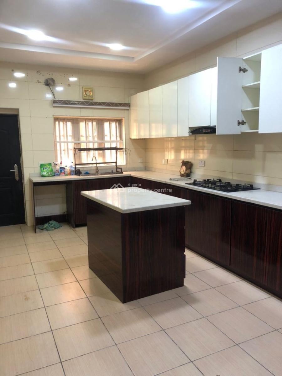 4bedroom Semi Detached and a Bq, Agungi Lekki, Lekki, Lagos, Flat / Apartment for Rent