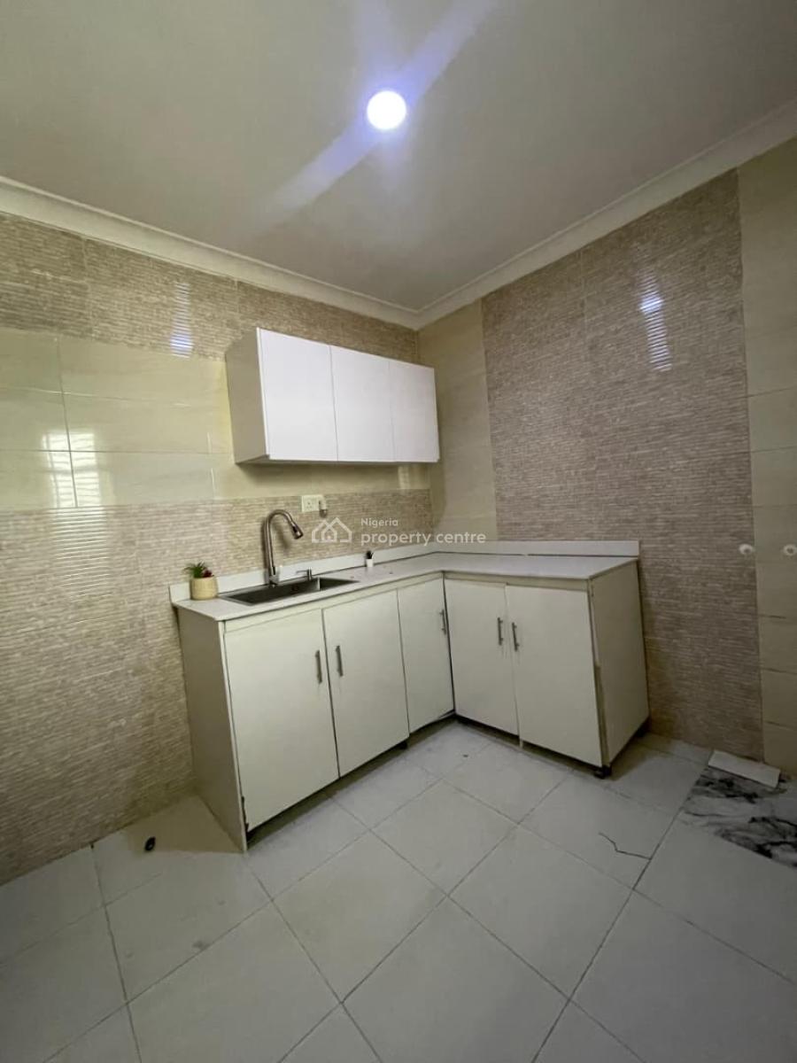 Spacious Miniflat + Balcony in a Serene Location, Chevron Drive, Lekki, Lagos, Lekki, Lagos, Mini Flat (room and Parlour) for Rent