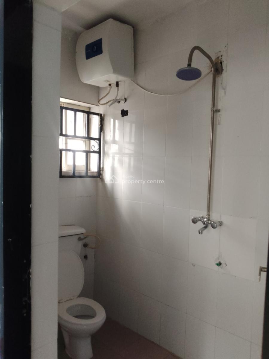 2 Bedroom Flat, Atlantic Layout Estate, Olokonla, Ajah, Lagos, Flat / Apartment for Rent