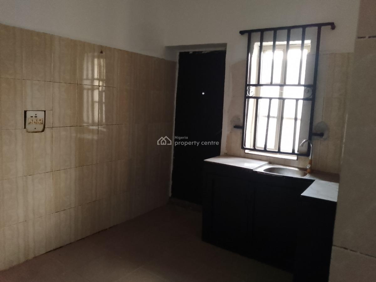 2 Bedroom Flat, Atlantic Layout Estate, Olokonla, Ajah, Lagos, Flat / Apartment for Rent