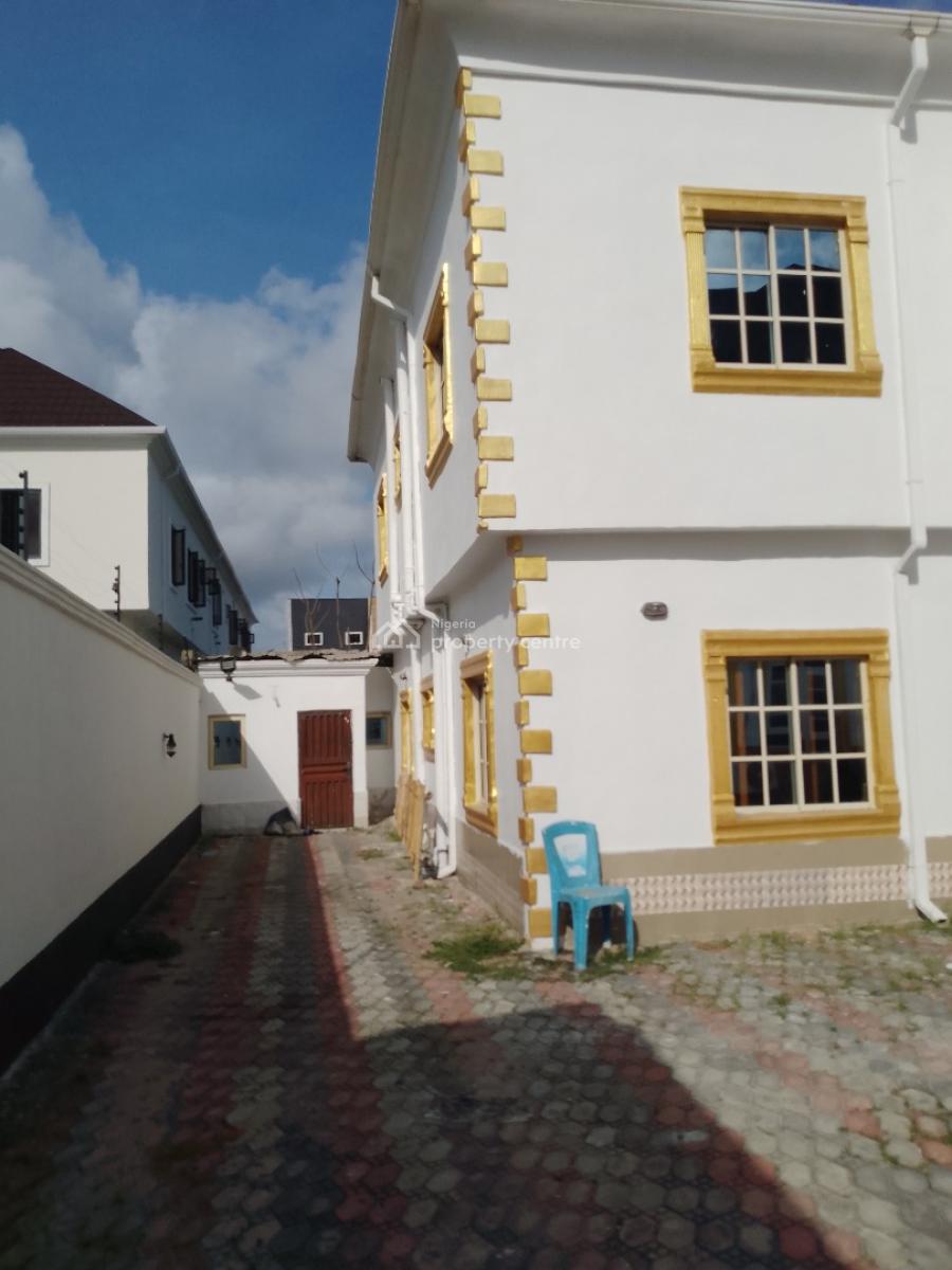 2 Bedroom Flat, Atlantic Layout Estate, Olokonla, Ajah, Lagos, Flat / Apartment for Rent