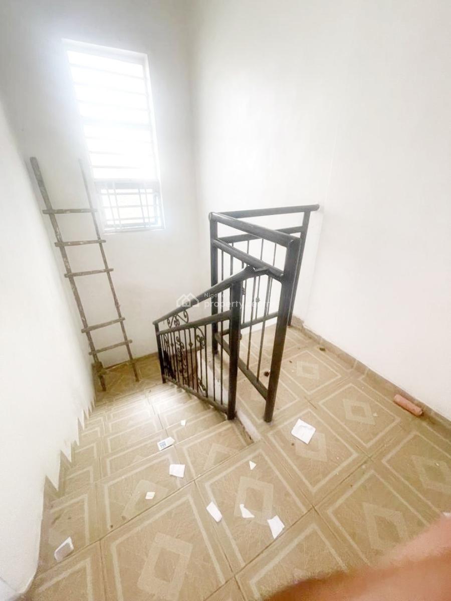 Luxury 2 Bedroom Flat, Olowora, Omole Phase 2, Ikeja, Lagos, Flat / Apartment for Rent