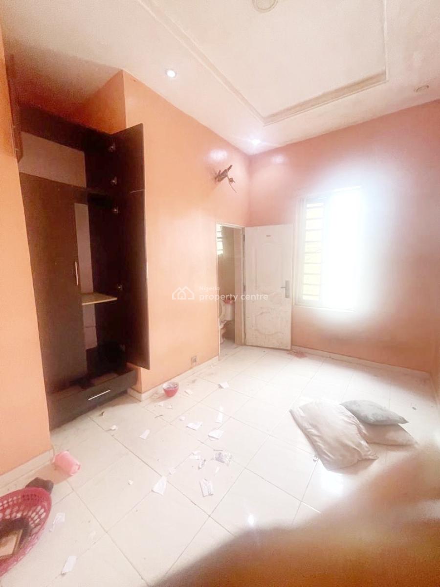 Luxury 2 Bedroom Flat, Olowora, Omole Phase 2, Ikeja, Lagos, Flat / Apartment for Rent