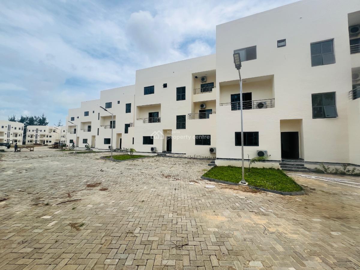 4 Bed Terrace Duplex with Fitted Acs, Osapa Lekki Lagos, Osapa, Lekki, Lagos, Terraced Duplex for Rent