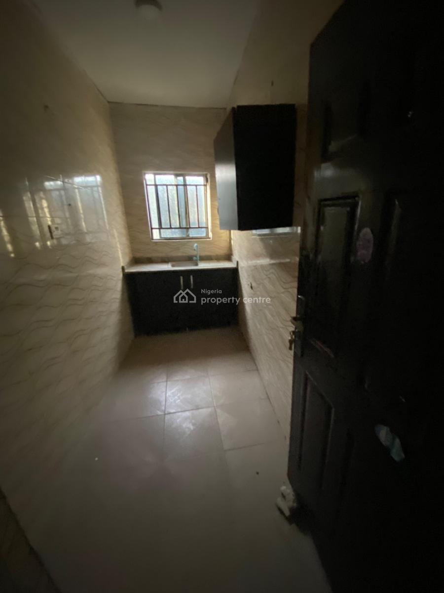 Well Maintained Mini Flat, Uba Road, Awoyaya, Ibeju Lekki, Lagos, Mini Flat (room and Parlour) for Rent