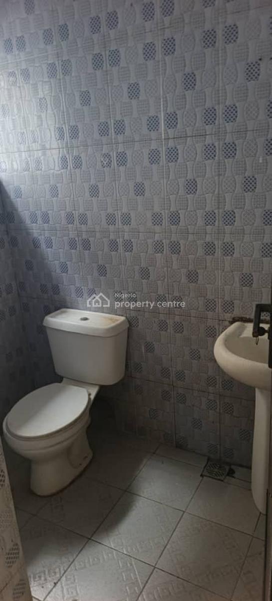 Lovely 1 Bedroom Apartment, Akins Bus-stop, Ado, Ajah, Lagos, Mini Flat (room and Parlour) for Rent