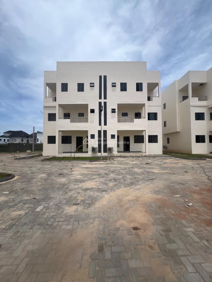 4 Bedrooms Duplex with Fitted Acs, Osapa, Lekki, Lagos, Semi-detached Duplex for Rent