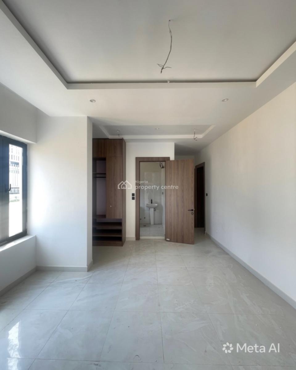 2 Bedroom Apartment, Lekki Phase 1, Lekki, Lagos, Flat / Apartment for Sale