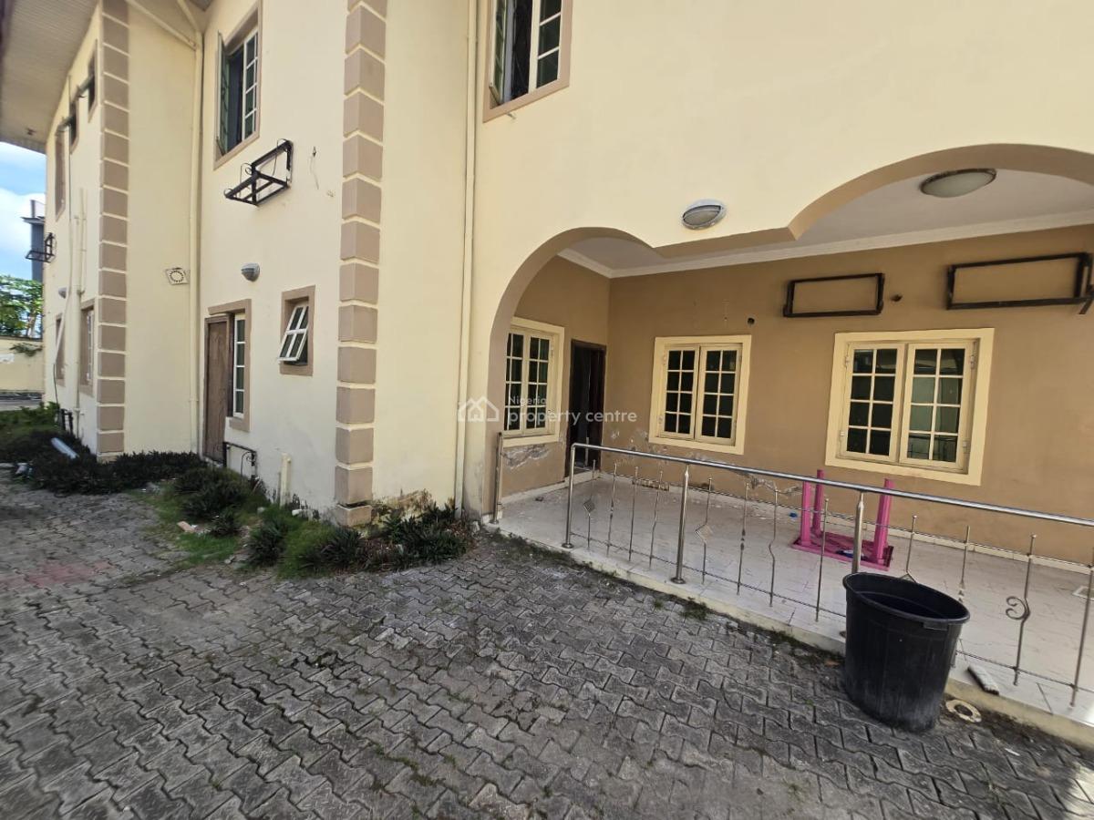 Spacious 5 Bedroom Semi-detached Duplex with Bq, Off Admiralty Road, Lekki Phase 1, Lekki, Lagos, Office Space for Rent