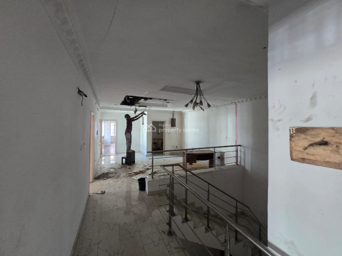 Spacious 5 Bedroom Semi-detached Duplex with Bq, Off Admiralty Road, Lekki Phase 1, Lekki, Lagos, Office Space for Rent